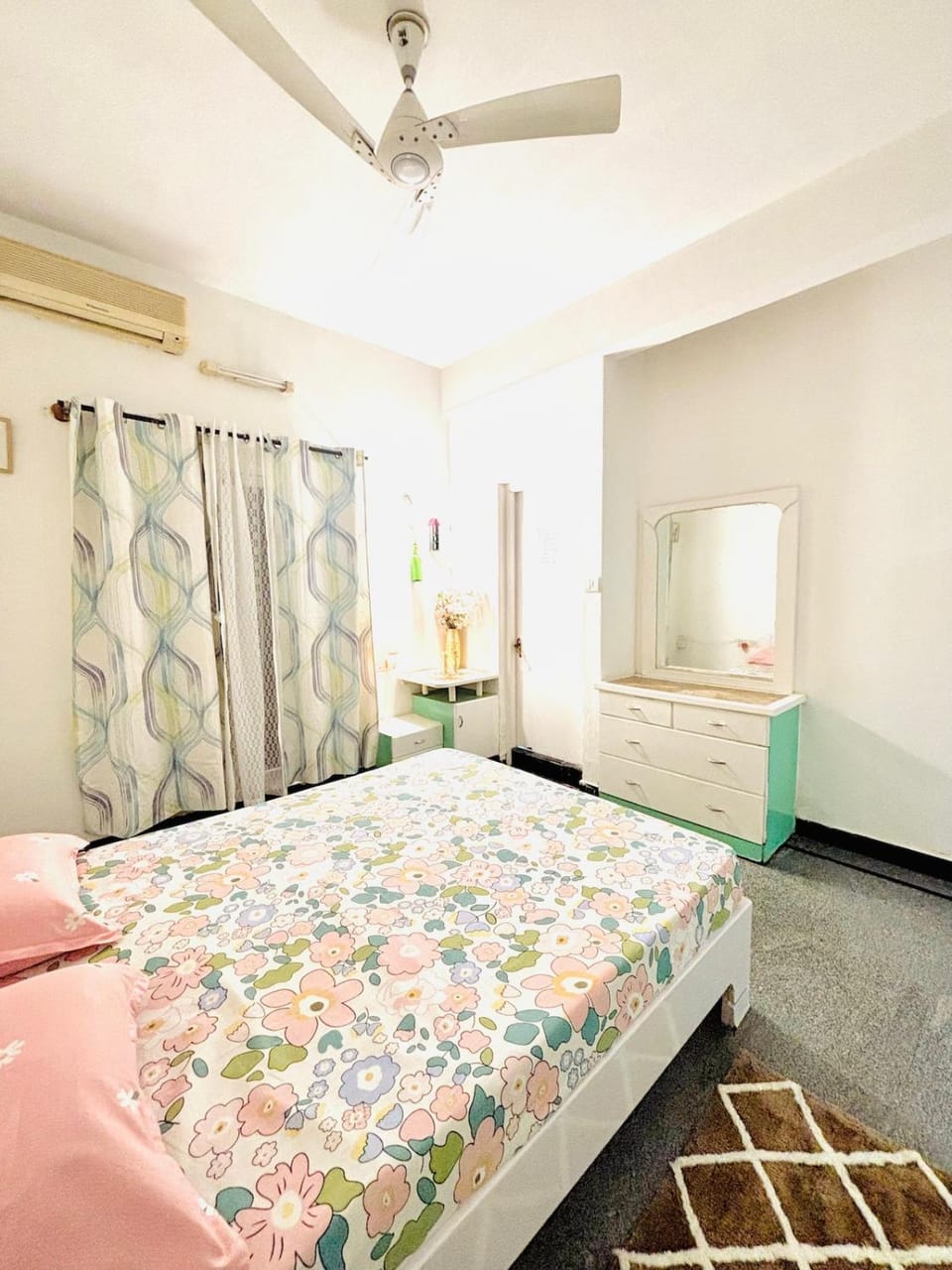 Trove Villa Koramangala, HSR - BTM 1BHK - Carnberry Apartment in Bengaluru