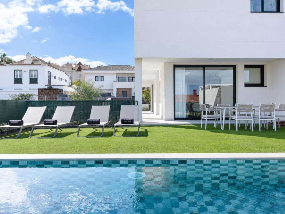 KARAT Villa La Quinta House in Canary Islands