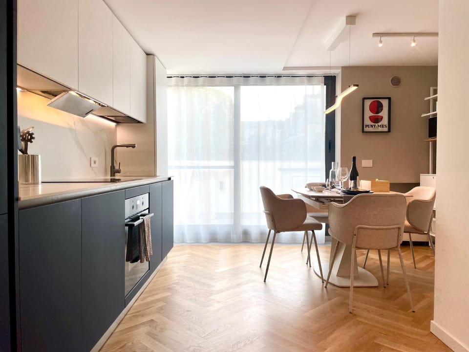 The Architect Loft - Navigli, Private Terrace Apartment in Milan