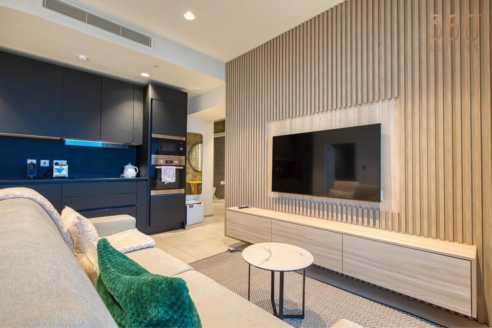 Communal lounge/ TV room, TV and multimedia, Kitchen or kitchenette, Living room, Seating area, Evening entertainment, minibar