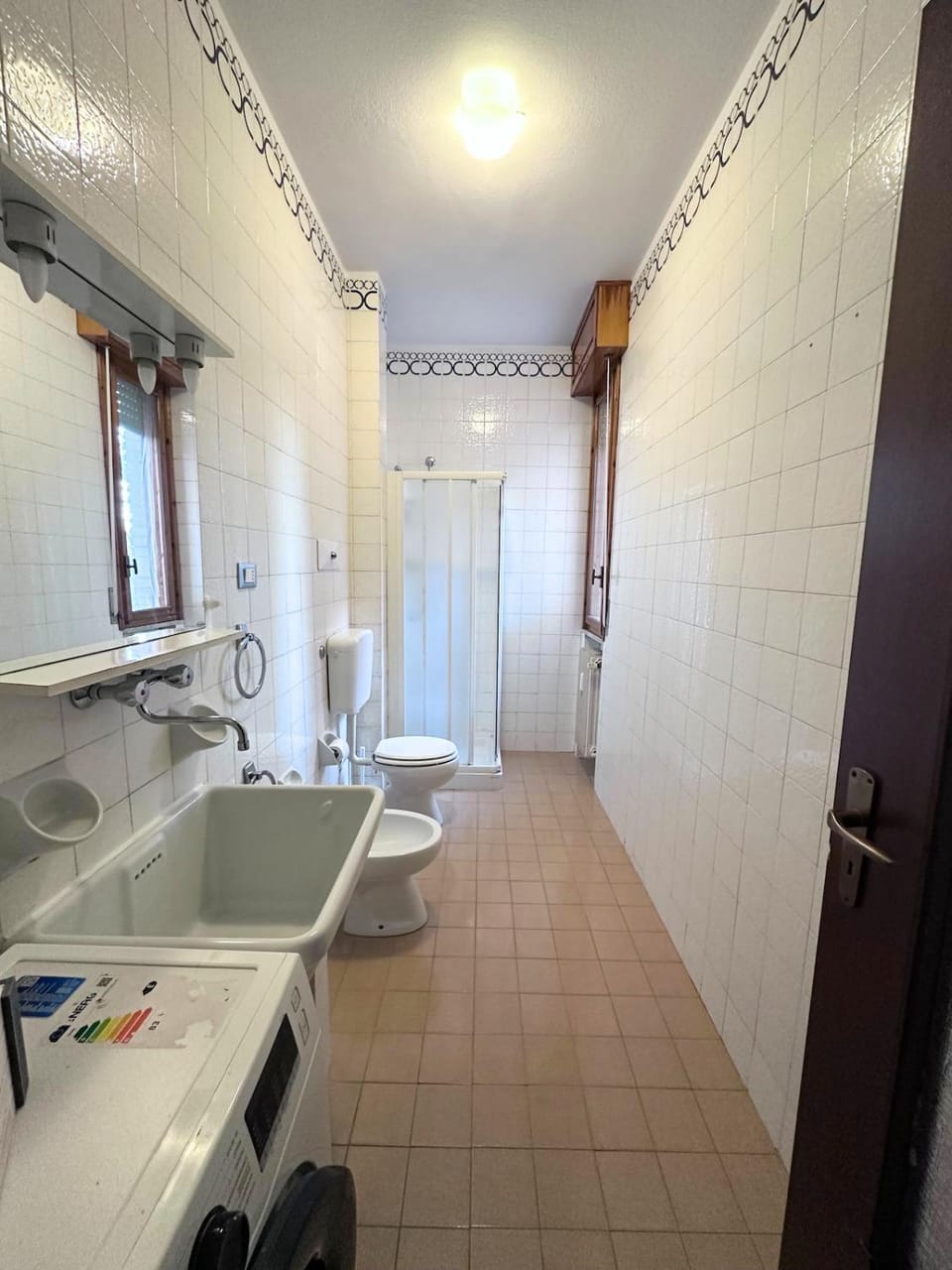 Hospital - WI-FI 3 Bedrs Apartment in Reggio Emilia