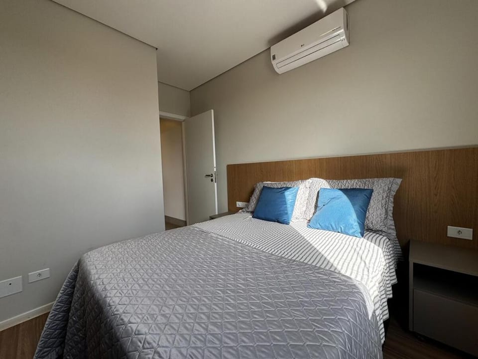 Apto Moderno na Zona 7 Maringá - UNI403 Apartment in Maringá