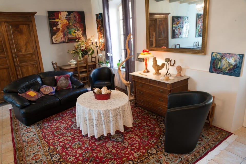 Property building, Living room