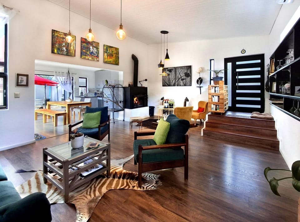 Communal lounge/ TV room, Lounge or bar