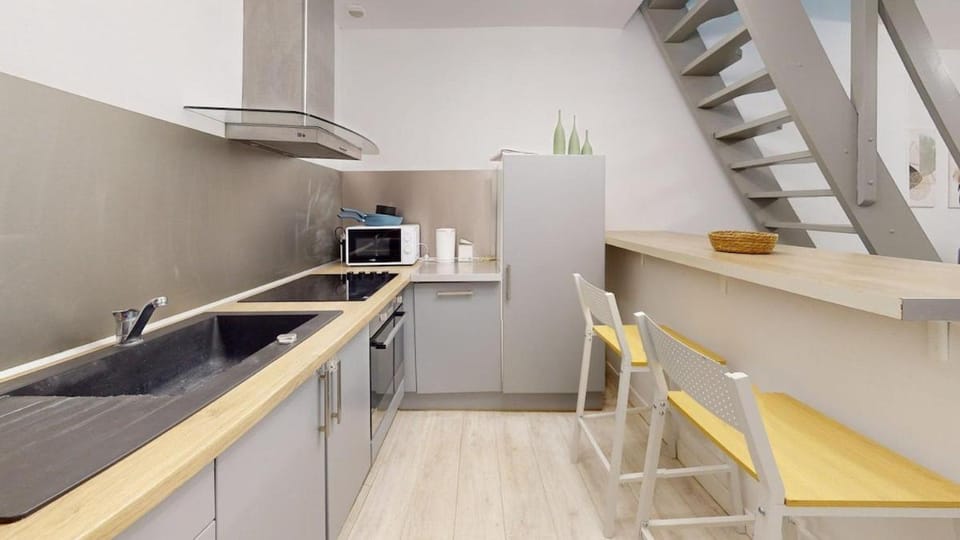 Beautiful 3-bedroom apartment on Rue René Baheux Apartment in Le Havre