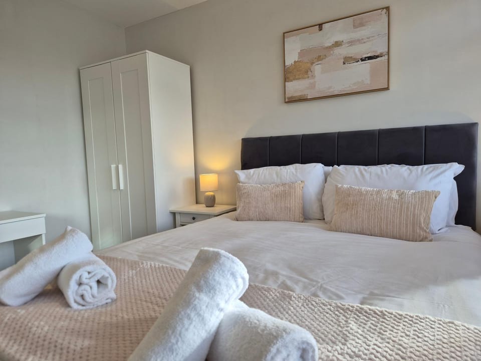 Wallscourt House By Cliftonvalley Apartments House in Bristol