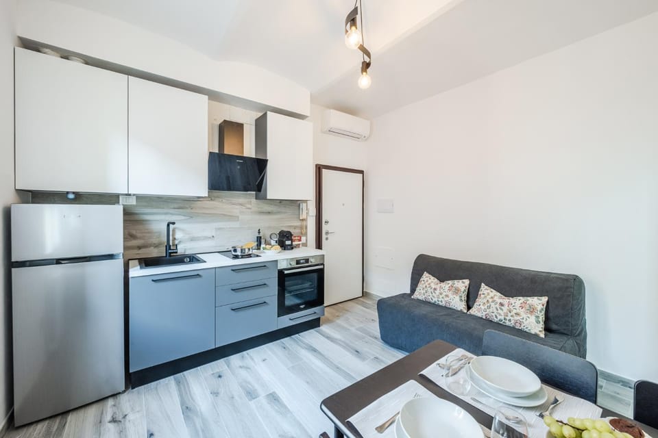 TV and multimedia, Coffee/tea facilities, Kitchen or kitchenette, Living room, Seating area, heating, internet, oven, stove, kitchen, air conditioner