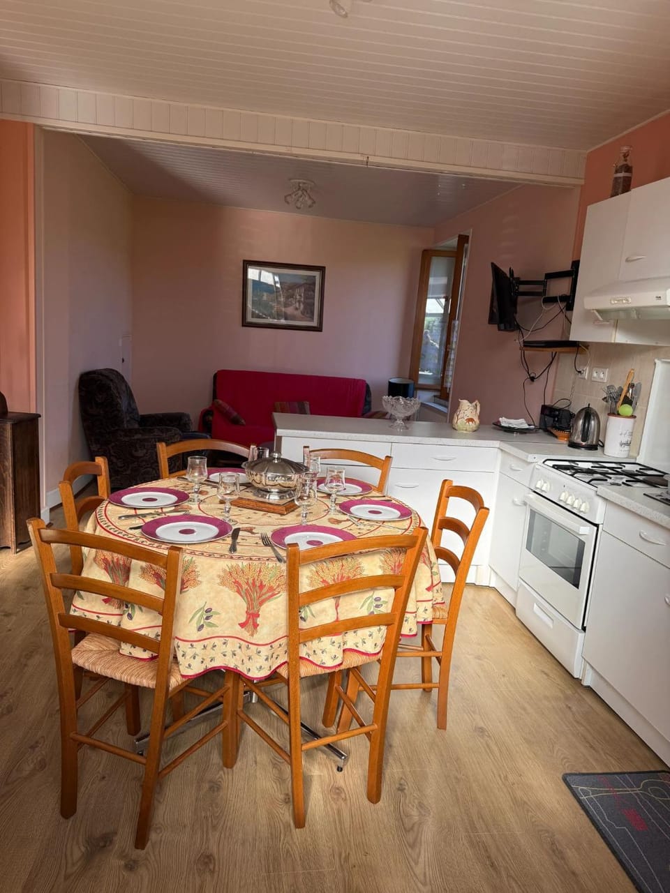Maison de vacances avec 3 chambres à Sauviat et terrasse House in Auvergne-Rhône-Alpes