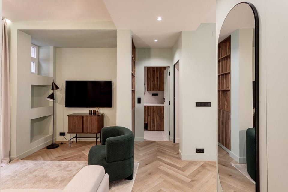 The Principe Real Nook & Patio Apartment in Lisbon