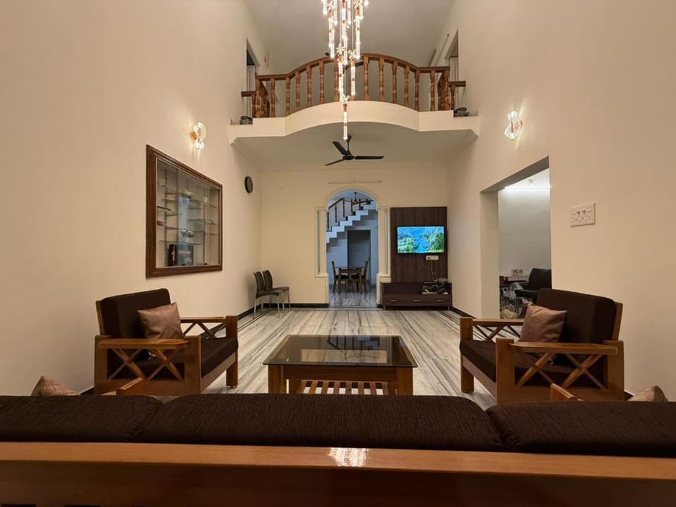Port Inn Villa Villa in Mangaluru