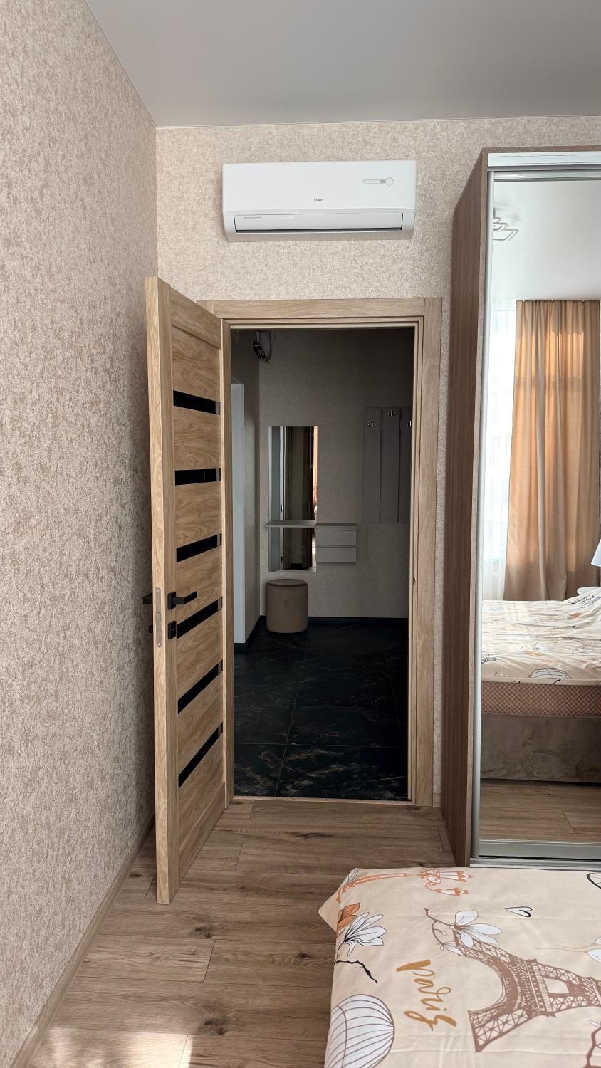 Аркадия ЖК Атмосфера С балконом До пляжа 5 минут Apartment in Odessa