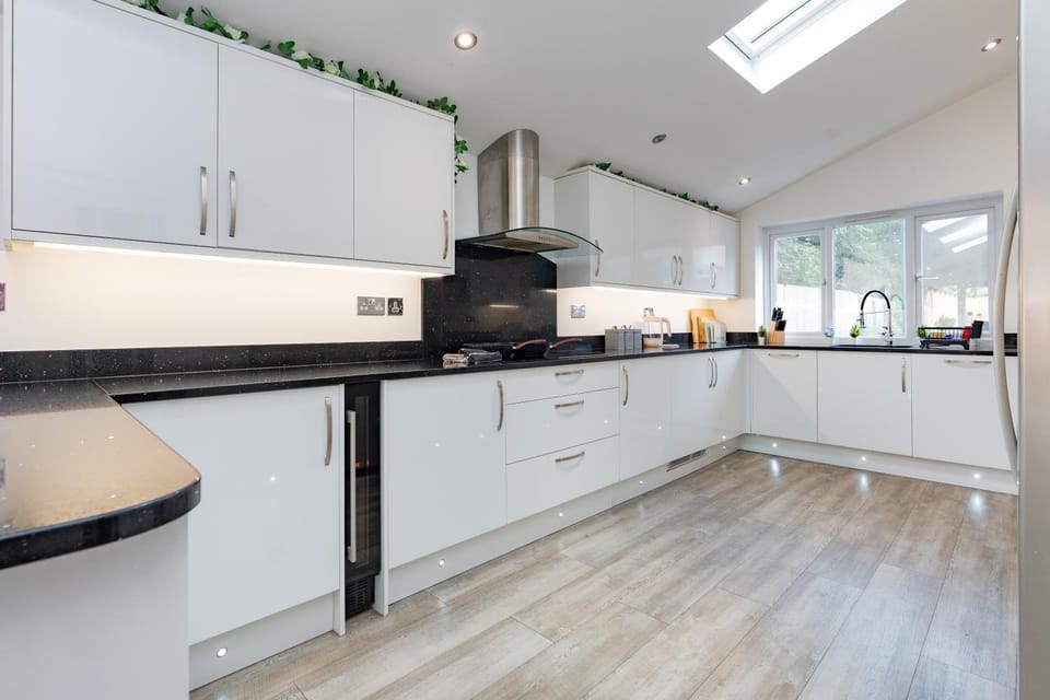 Open Mind Property- 6BRHome, HotTub & Free Parking House in Fareham District