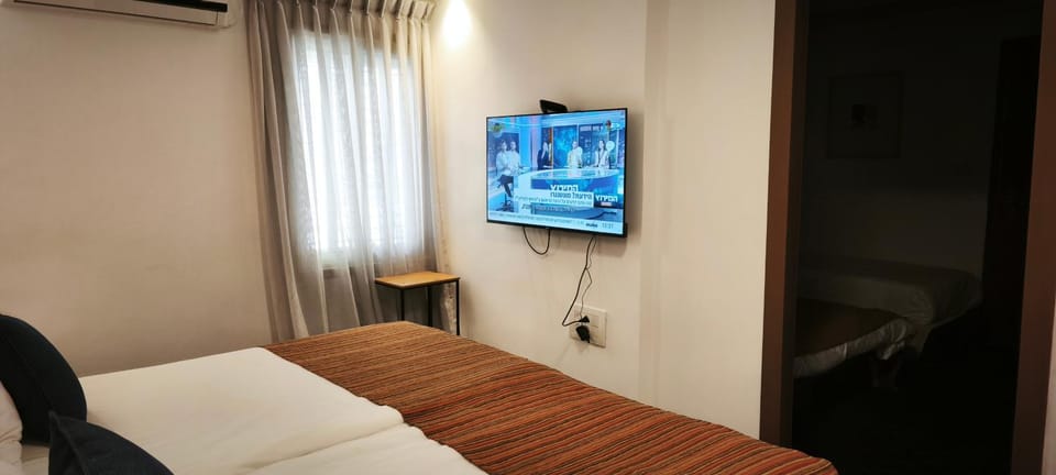 Rafael Hotel in South District
