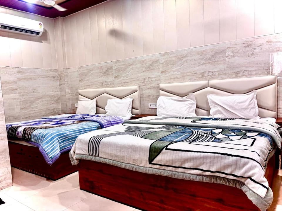 Shri Murli Manohar Dham Hotel Vrindavan Bed and Breakfast in Uttar Pradesh