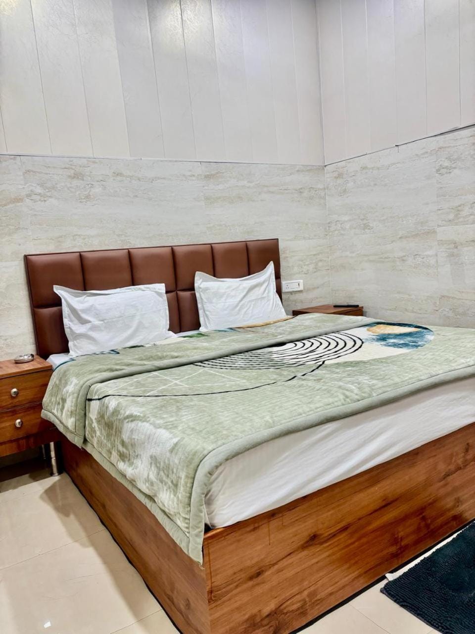 Shri Murli Manohar Dham Hotel Vrindavan Bed and Breakfast in Uttar Pradesh