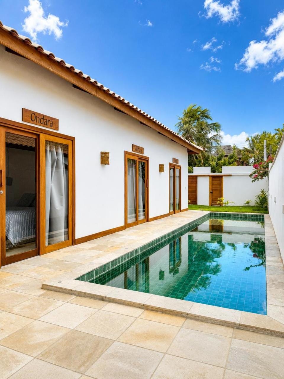 Patio, Day, Pool view, Swimming pool, sunbed