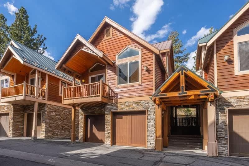 Mammoth Gateway Village #3 House in Mammoth Lakes