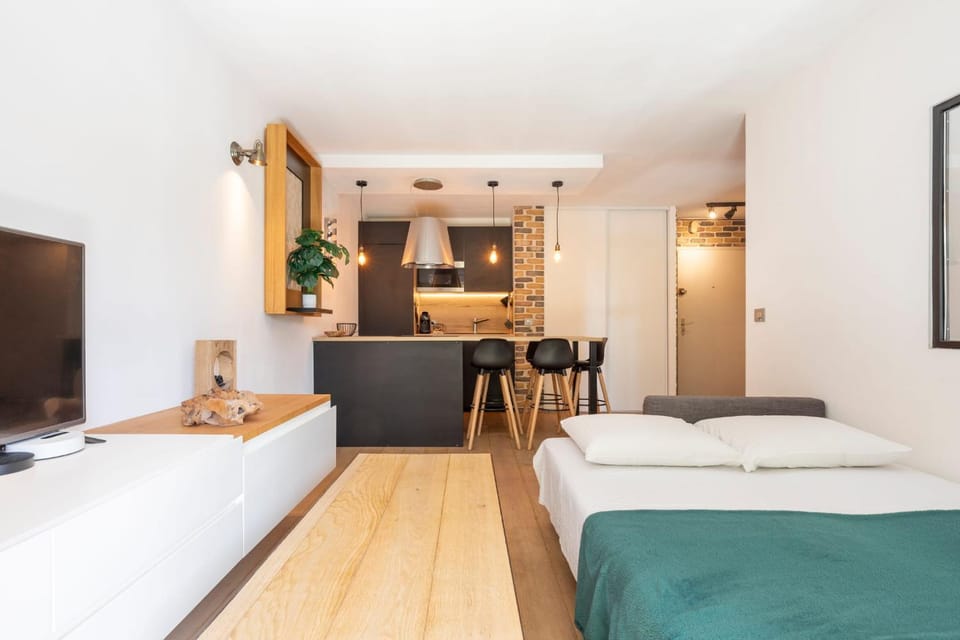 Living room, kitchen