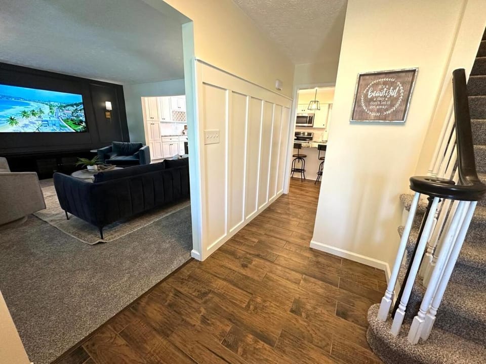 Mason Ohio Home large private yard firepit game room House in Mason