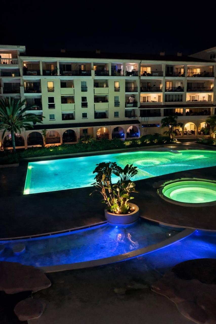 Balcony/Terrace, Pool view