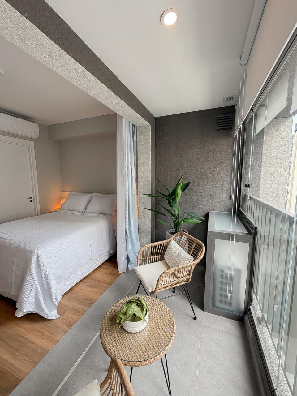 Cozy Studio, Pool, Gym & Coworking Apartment in Sao Paulo City