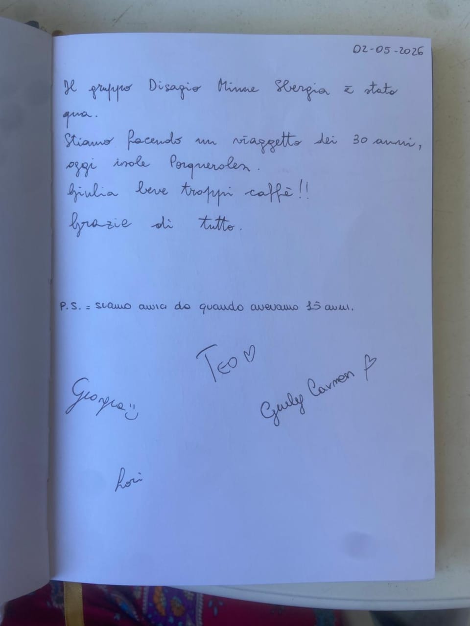 Joli studio climatisé au Port de Hyères - Proche Plages et Commerces - Linge de maison fourni Apartment in Hyères