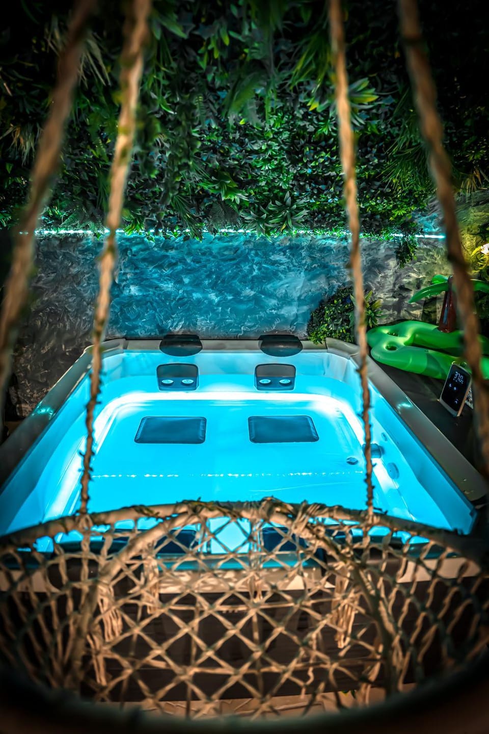 Hot Tub