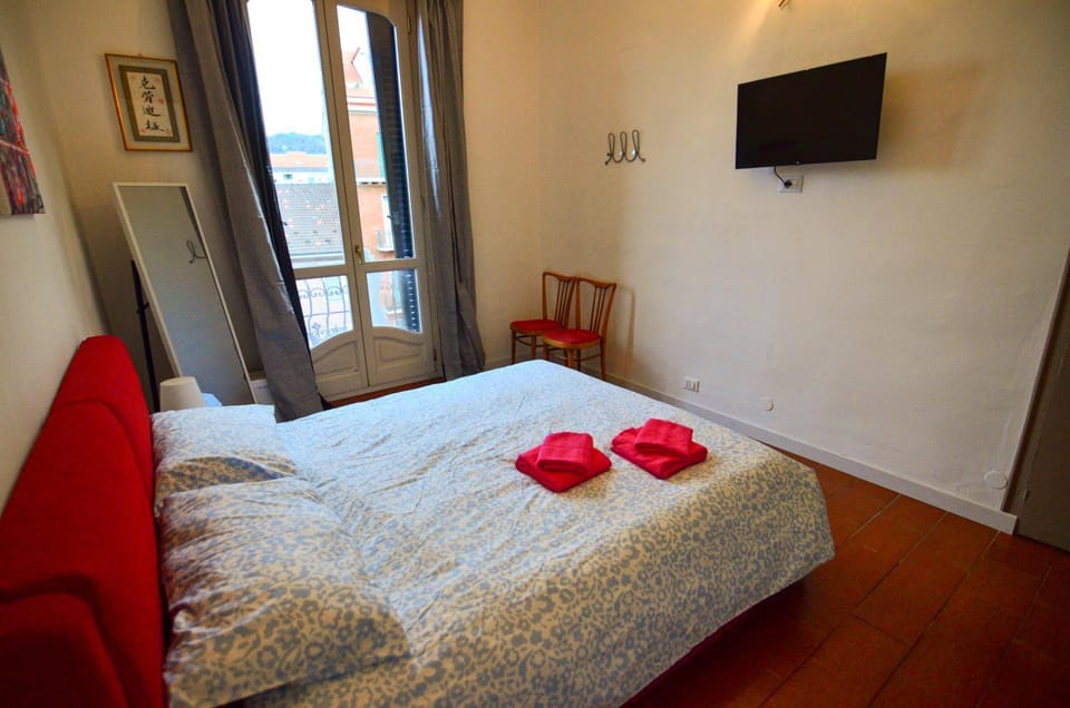 Bed, TV and multimedia, Bedroom, wedding