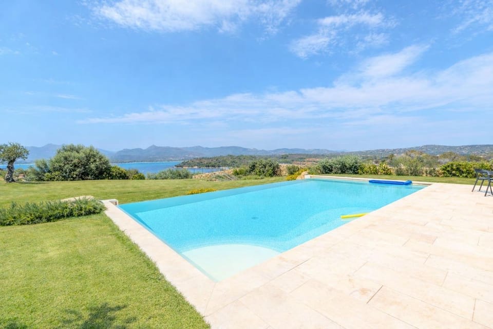 Sea view, Swimming pool