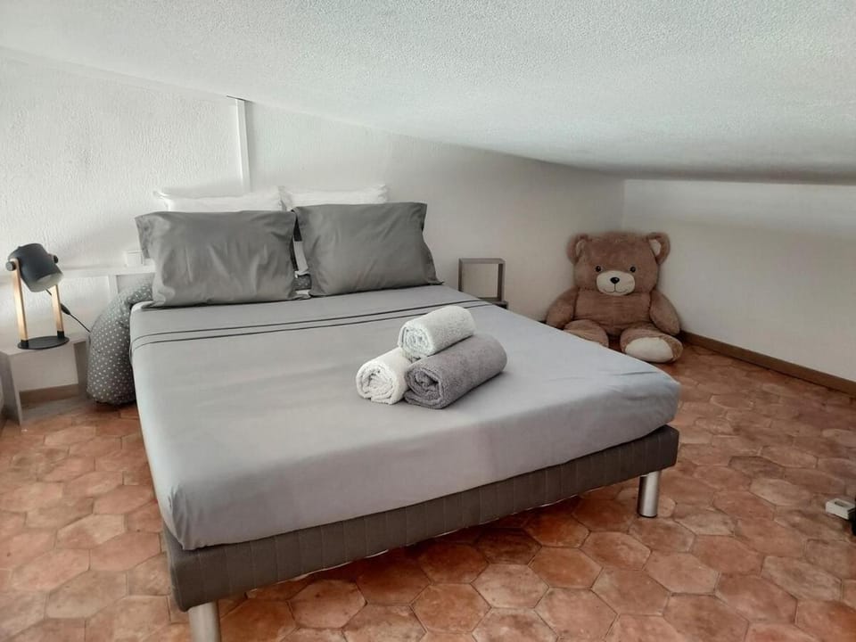 Bed