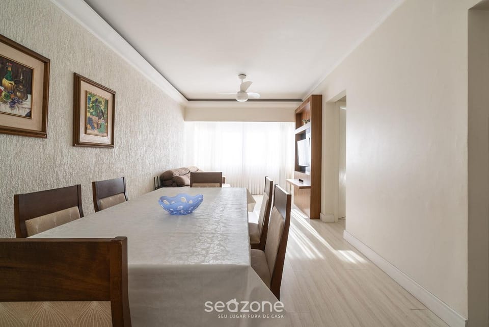 TV and multimedia, Living room, Dining area