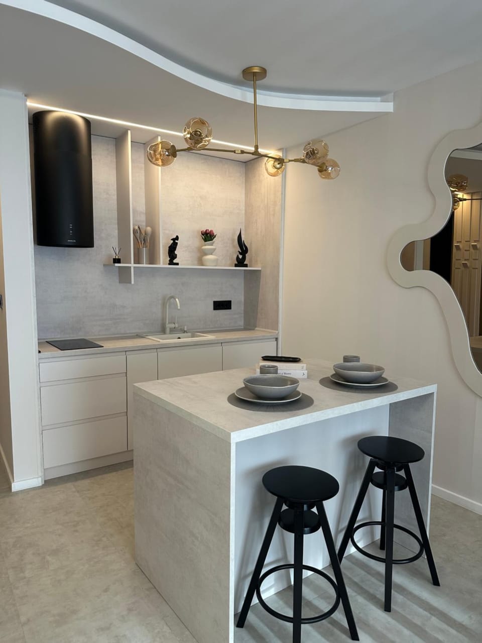 Kitchen or kitchenette