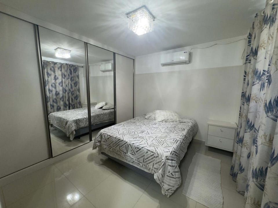 Apartamento Lindo Regiao do Lago Toledo PR Apartment in State of Paraná