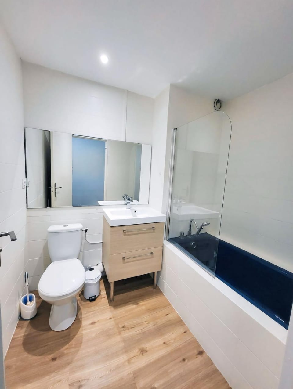 Chambre Privée dans Appartement Partagé - Calme et Lumineux - Proche Bordeaux - Lormont N2-4 Apartment in Nouvelle-Aquitaine