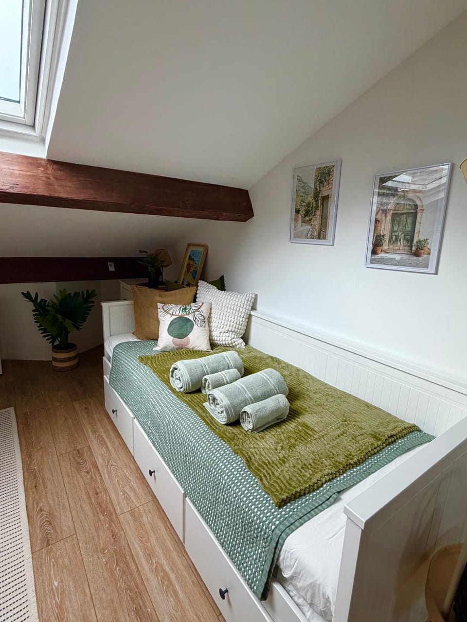 LE PETIT NID sous le toit Apartment in Nice