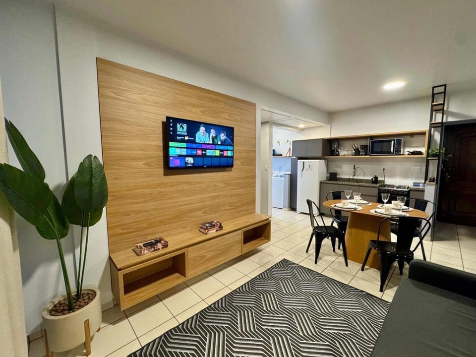 Studio UNI 25 - Unipar, Lago e Shopping Apartment in State of Paraná