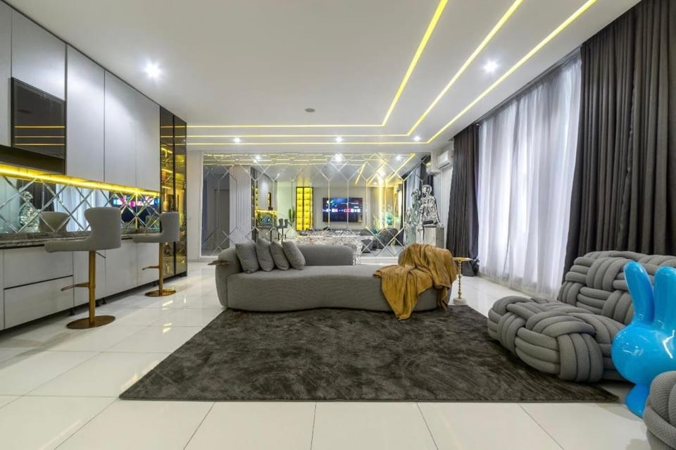 Home helpers Apartment in Lagos, Nigeria