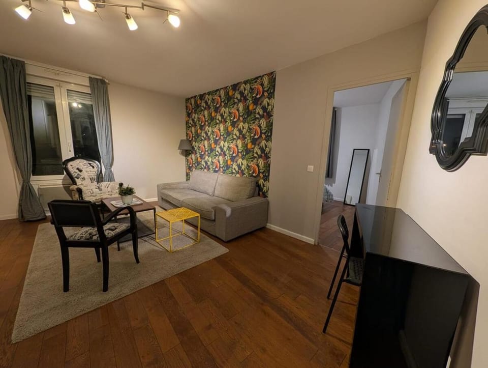 Le 49 Leclerc Apartment in Reims