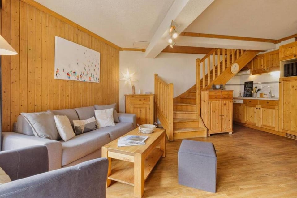 La Verte Appart 2CH familial 5mn pistes Vue Parking Apartment in Les Houches