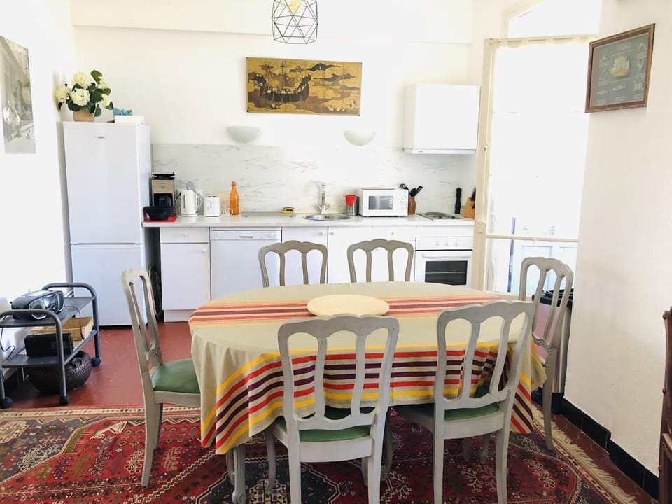 Résidence l'Empire - maeva Home - Appartement climatisé 3 pièces 6 personnes - Budget MAE-6213 Apartment in Sanary-sur-Mer