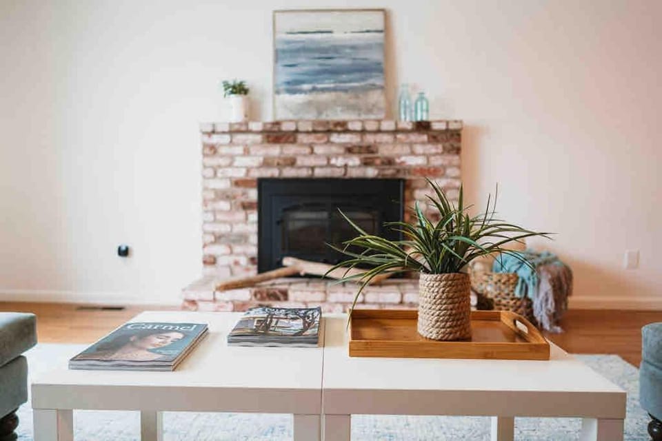 Family Friendly Home Near Monterey House in Marina