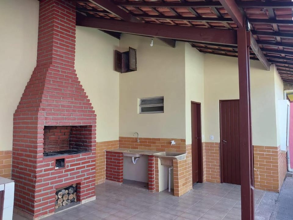 Casa pé na areia com piscina House in Itanhaém