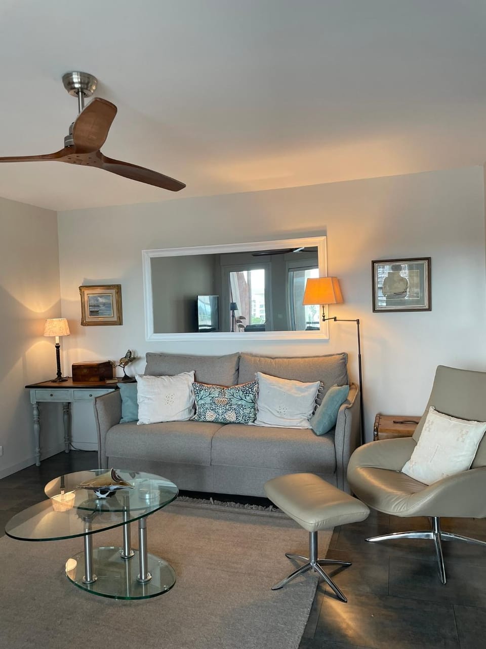 Vue Port et Mer Apartment in Fréjus