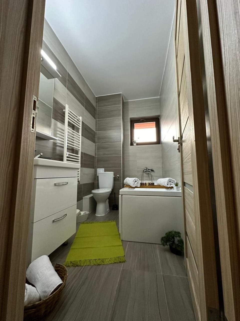 Panoramic Tower - River place Apartment in Romania