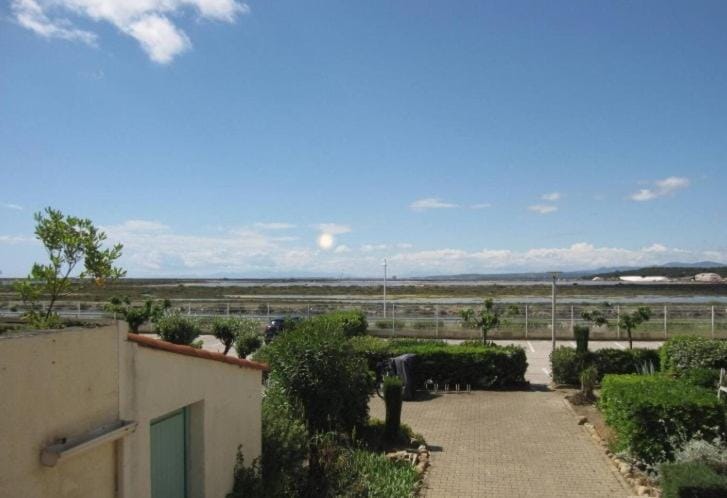 Studio 17 m2 avec piscine et parking - Gruissan Apartment in Gruissan