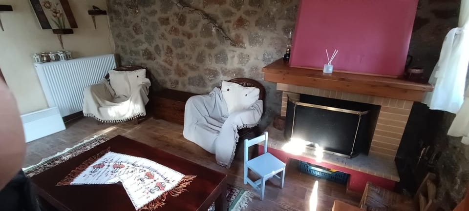 Αετόπετρα Villa in Peloponnese Region