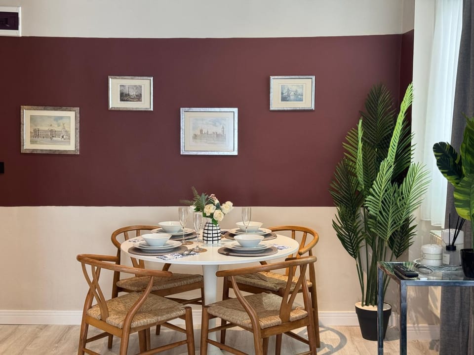 Stylish Apartment 3 Min to Metro Apartment in Istanbul