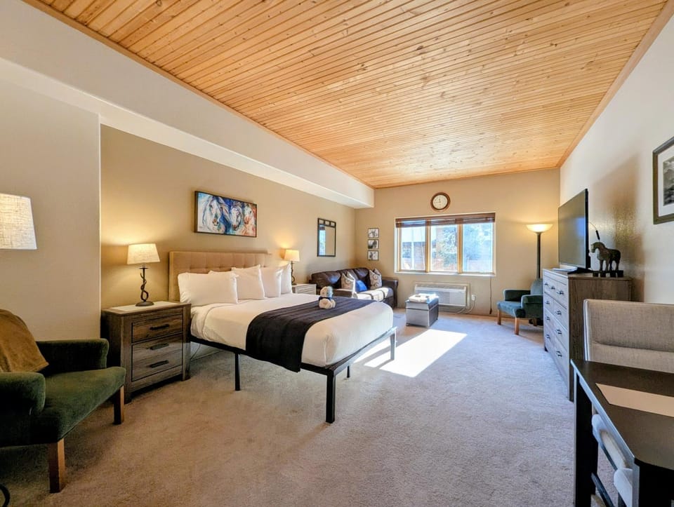 Gateway Lodge 5008 by SummitCove Lodging House in Keystone