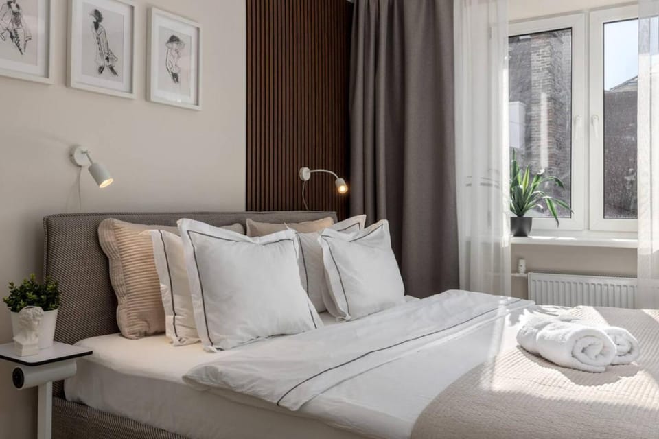 Old Town Retreat next to St Peter Church Apartment in Riga