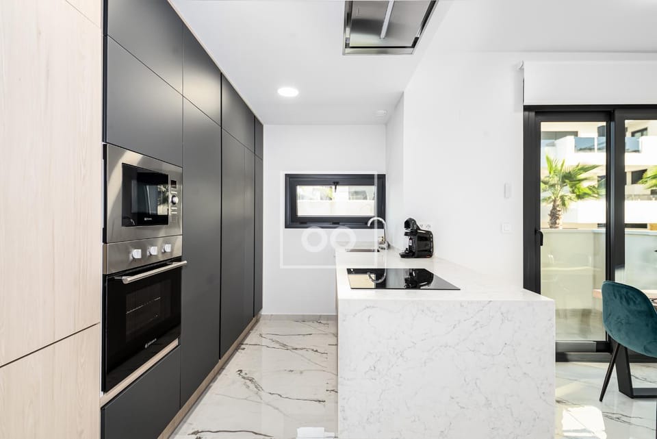 microwave, oven, stove, kitchen